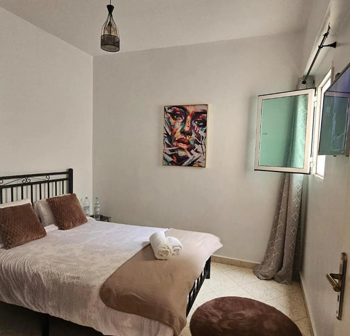 Joli Appartement En Plein Centre Ville & Plage Agadir Appartamento